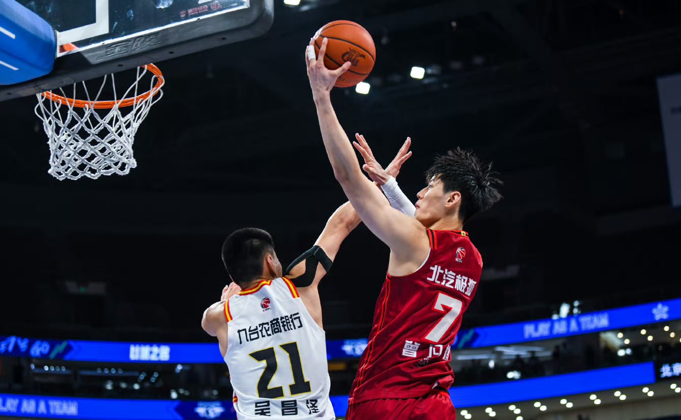 jiuyougame -关于赛地聚焦——NBA季后赛冲刺阶段热度飙升,埃因霍温防线松动,赛场秩序良好,阵容厚度经受考验的信息