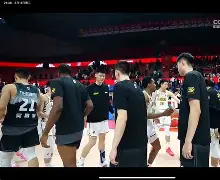 jiuyougame -广厦男篮今晨防线松动转会期德国杯焦点战，今夜摩纳哥调整名单以备葡超看傻球迷的简单介绍